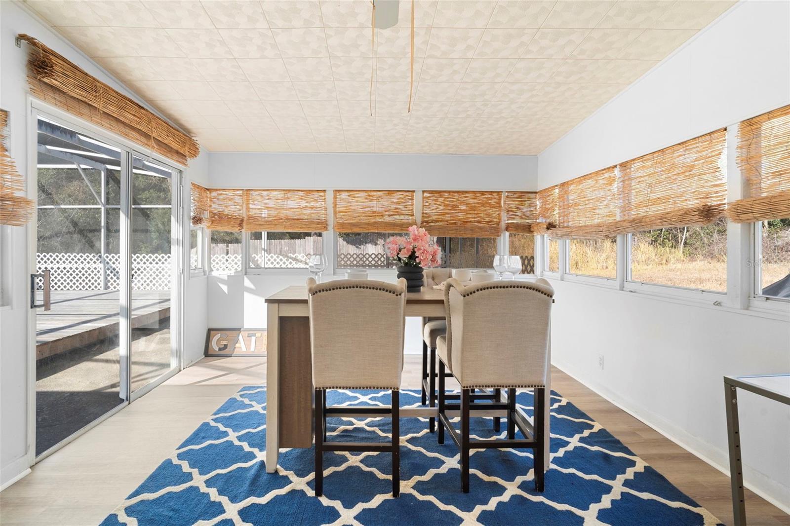 Image 16 of 49 For 1049 New York Avenue