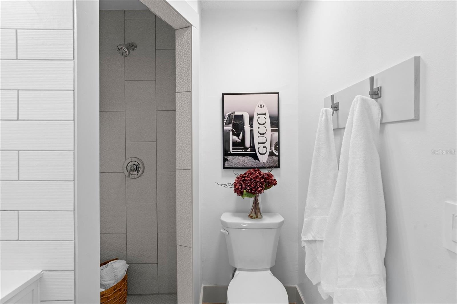 Image 26 of 49 For 1049 New York Avenue