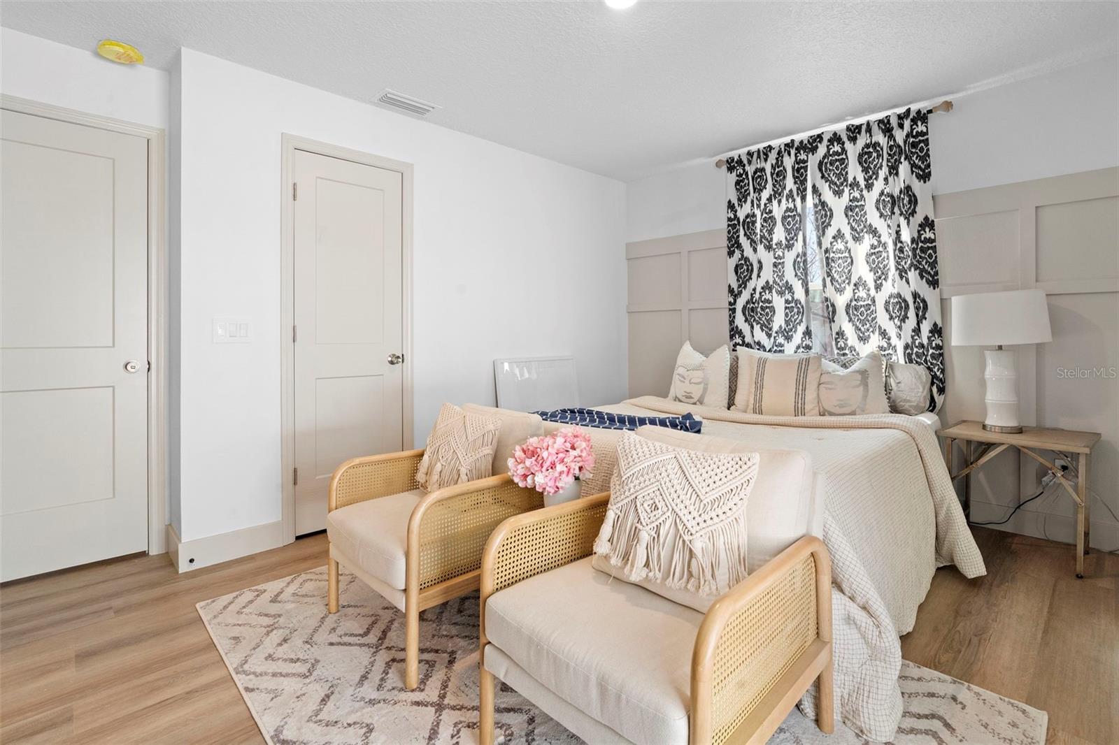 Image 29 of 49 For 1049 New York Avenue