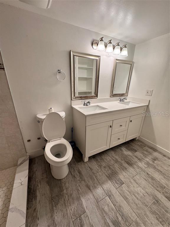 Image 4 of 13 For 6040 Lace Wood Circle