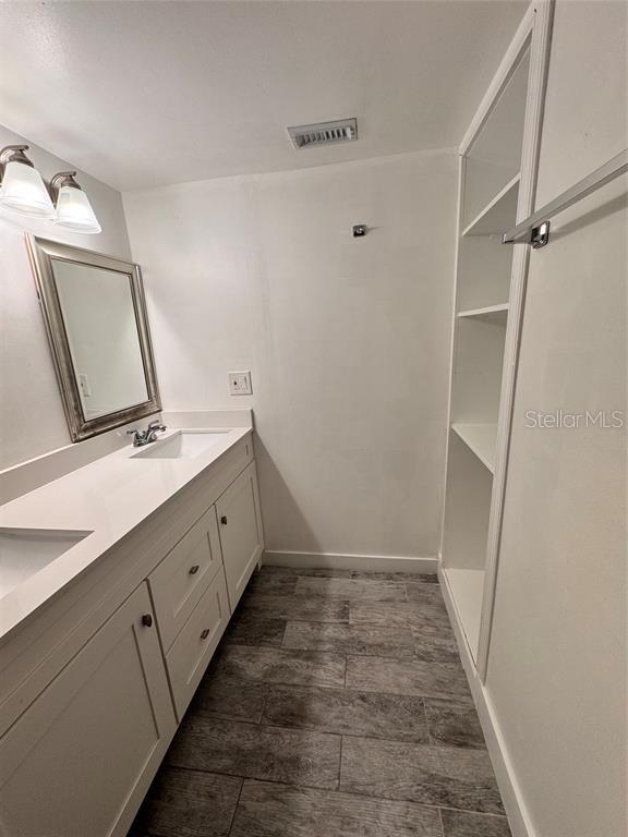 Image 5 of 13 For 6040 Lace Wood Circle