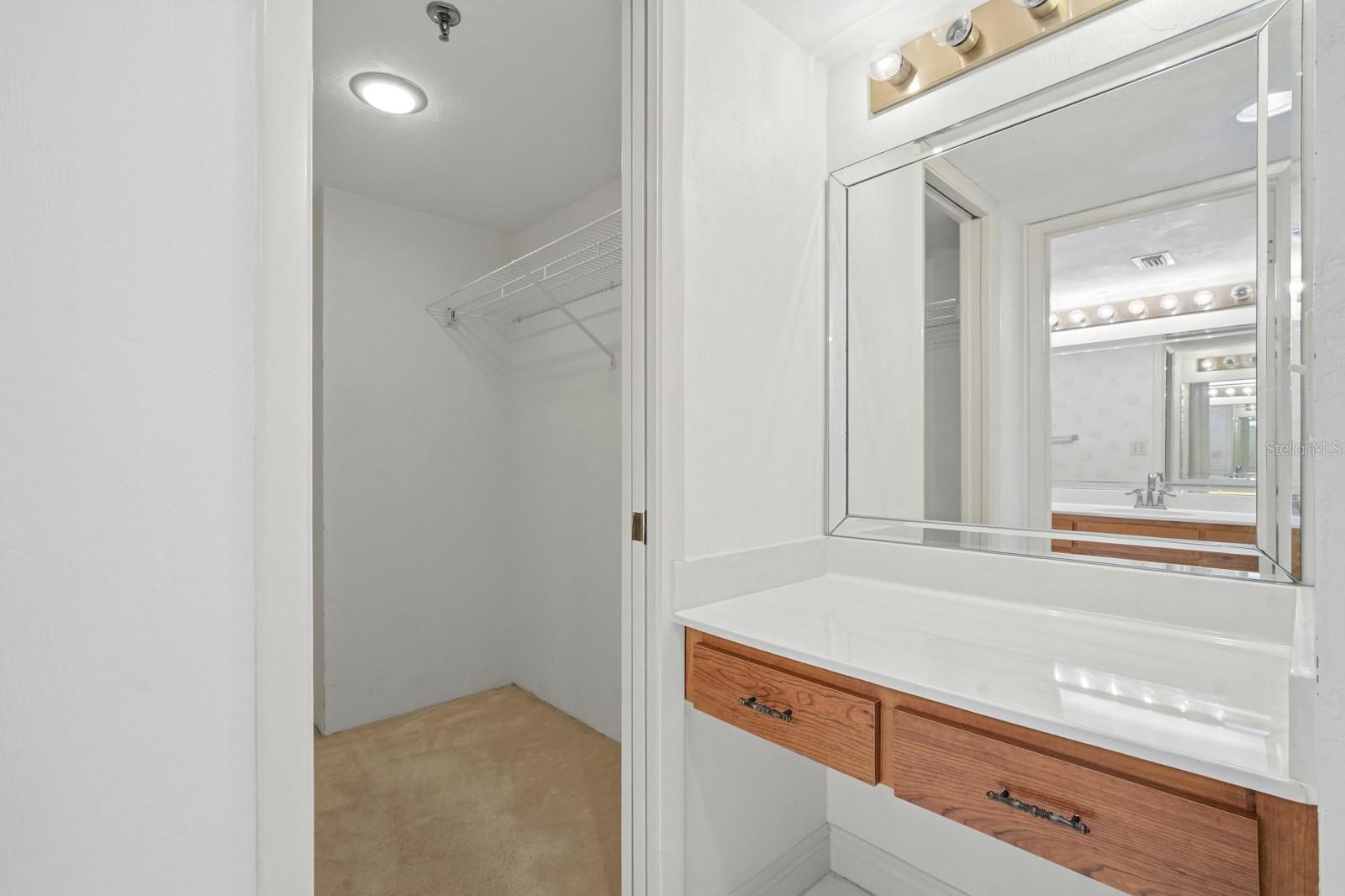 Image 14 of 40 For 1513 Ocean Shore Boulevard 4e