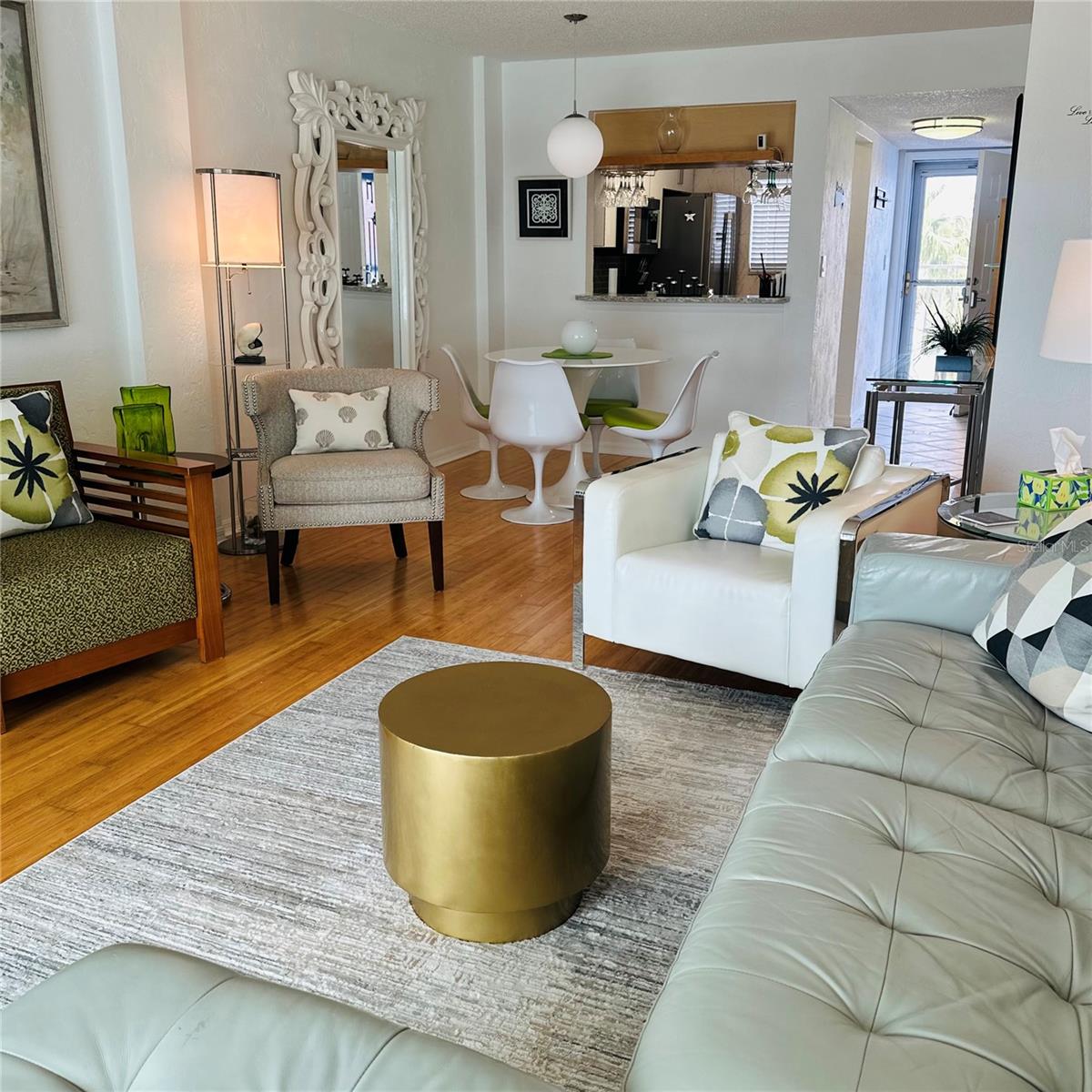 Image 10 of 21 For 145 Halifax Avenue 405