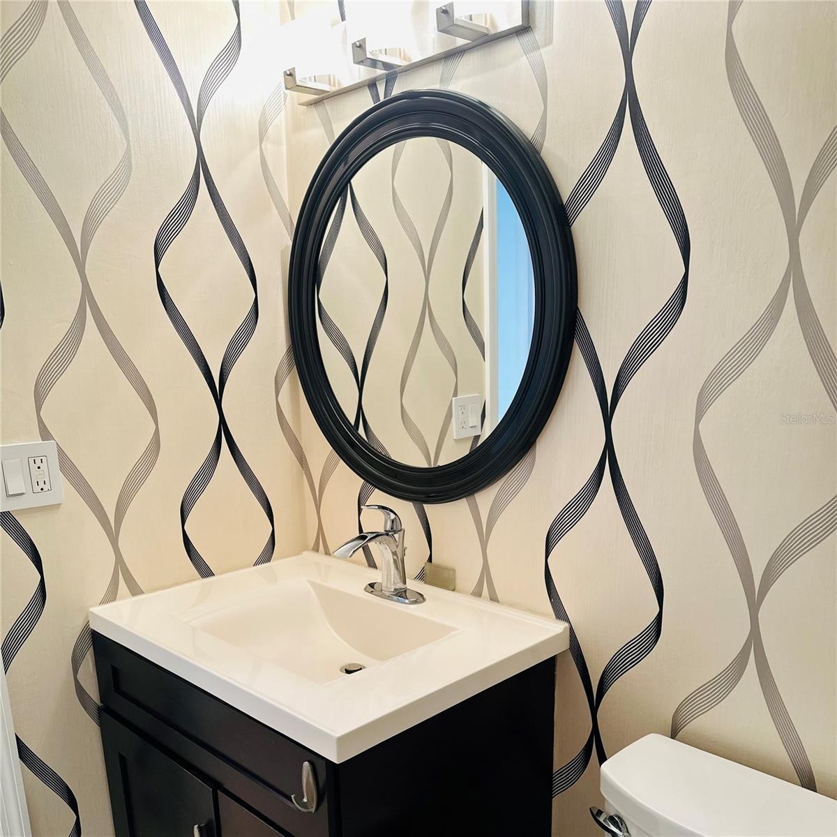 Image 18 of 21 For 145 Halifax Avenue 405