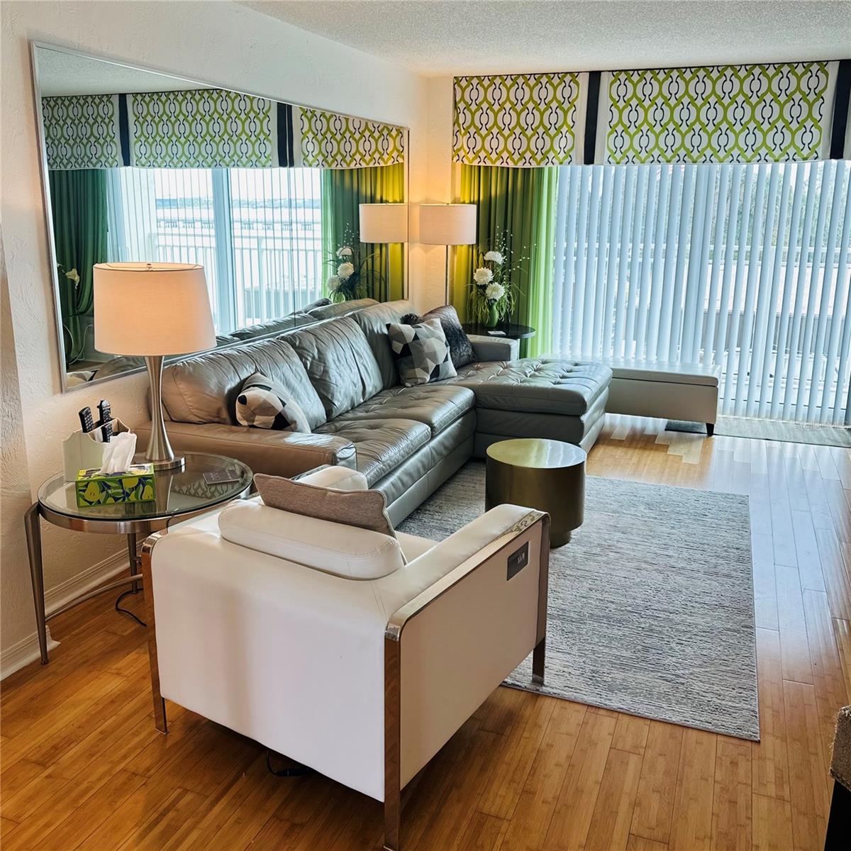 Image 8 of 21 For 145 Halifax Avenue 405