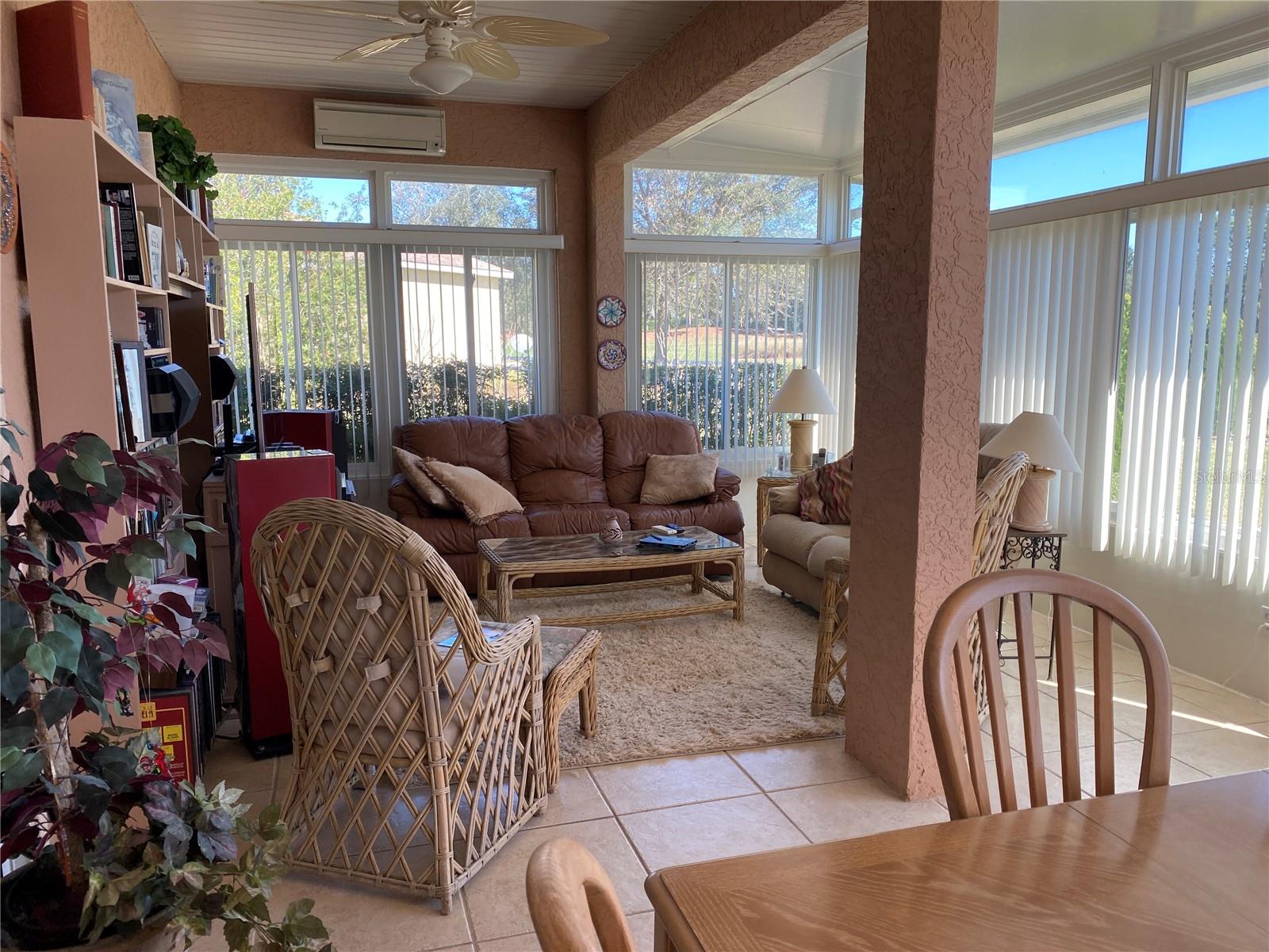 Image 27 of 47 For 8464 82nd Circle