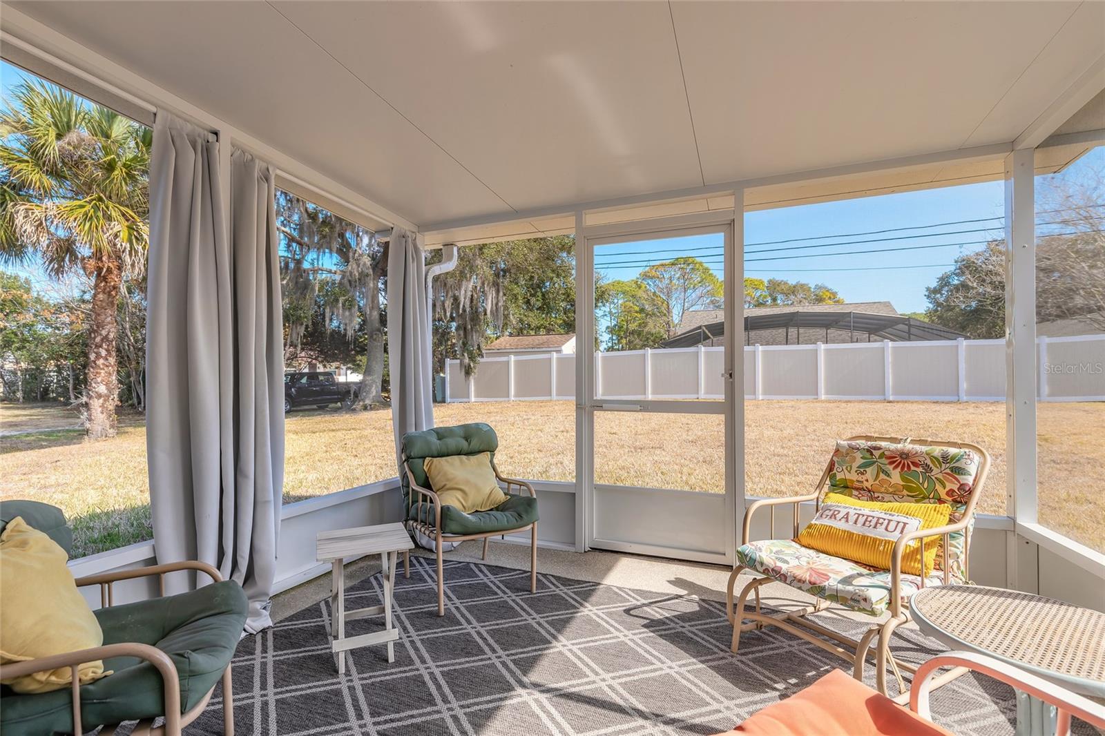 Image 18 of 33 For 2803 Kumquat Drive