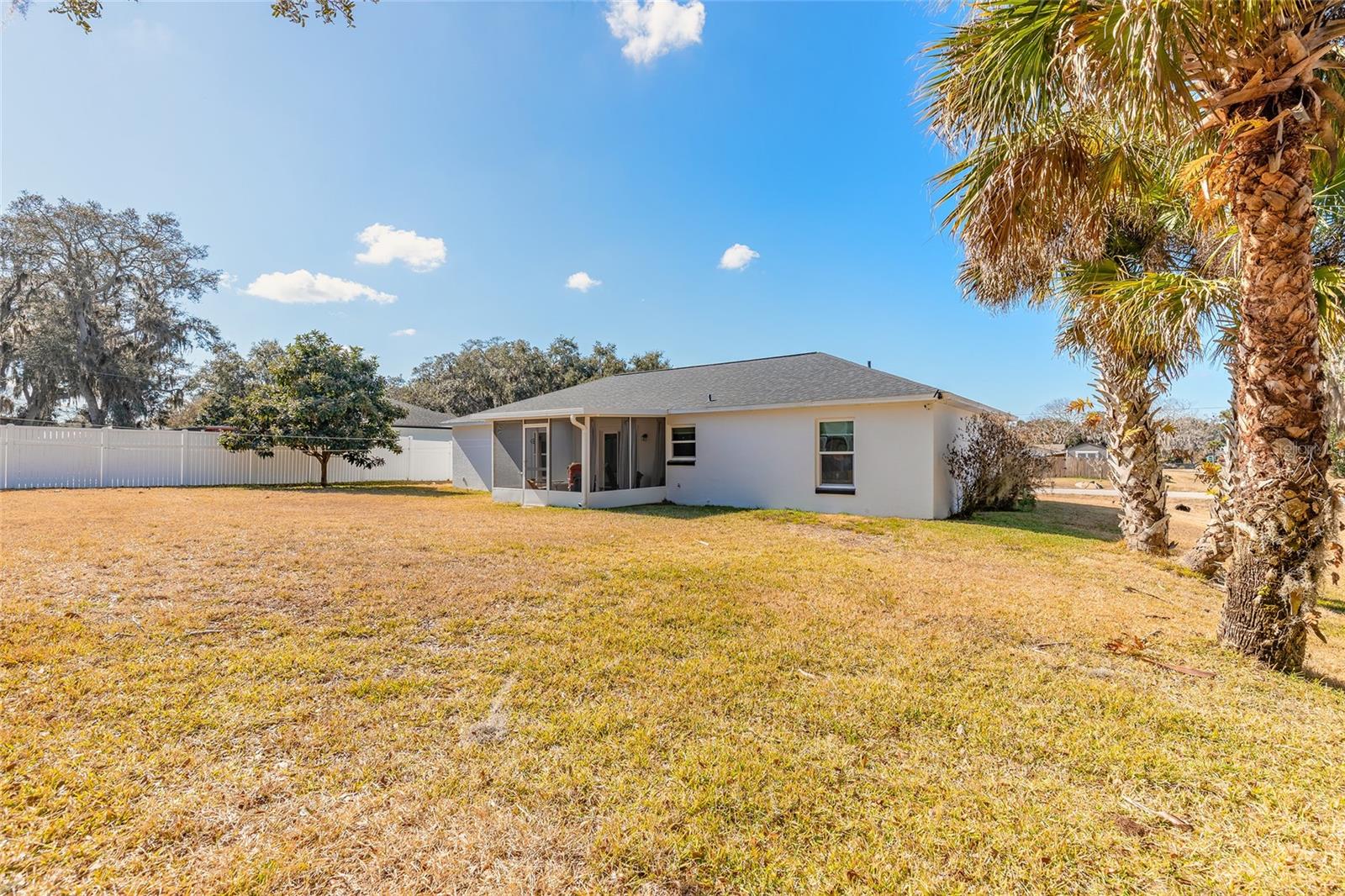 Image 21 of 33 For 2803 Kumquat Drive