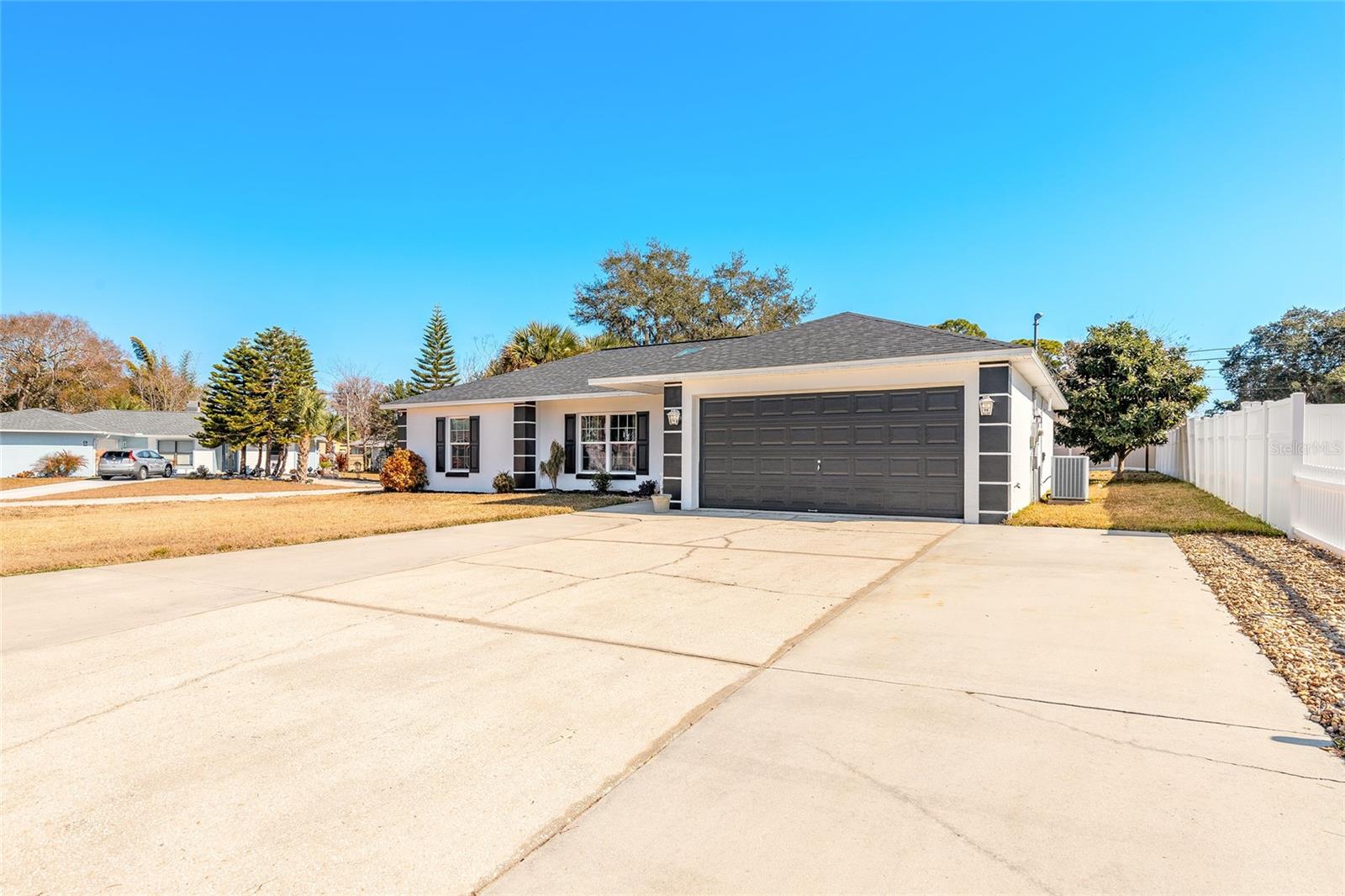 Image 24 of 33 For 2803 Kumquat Drive