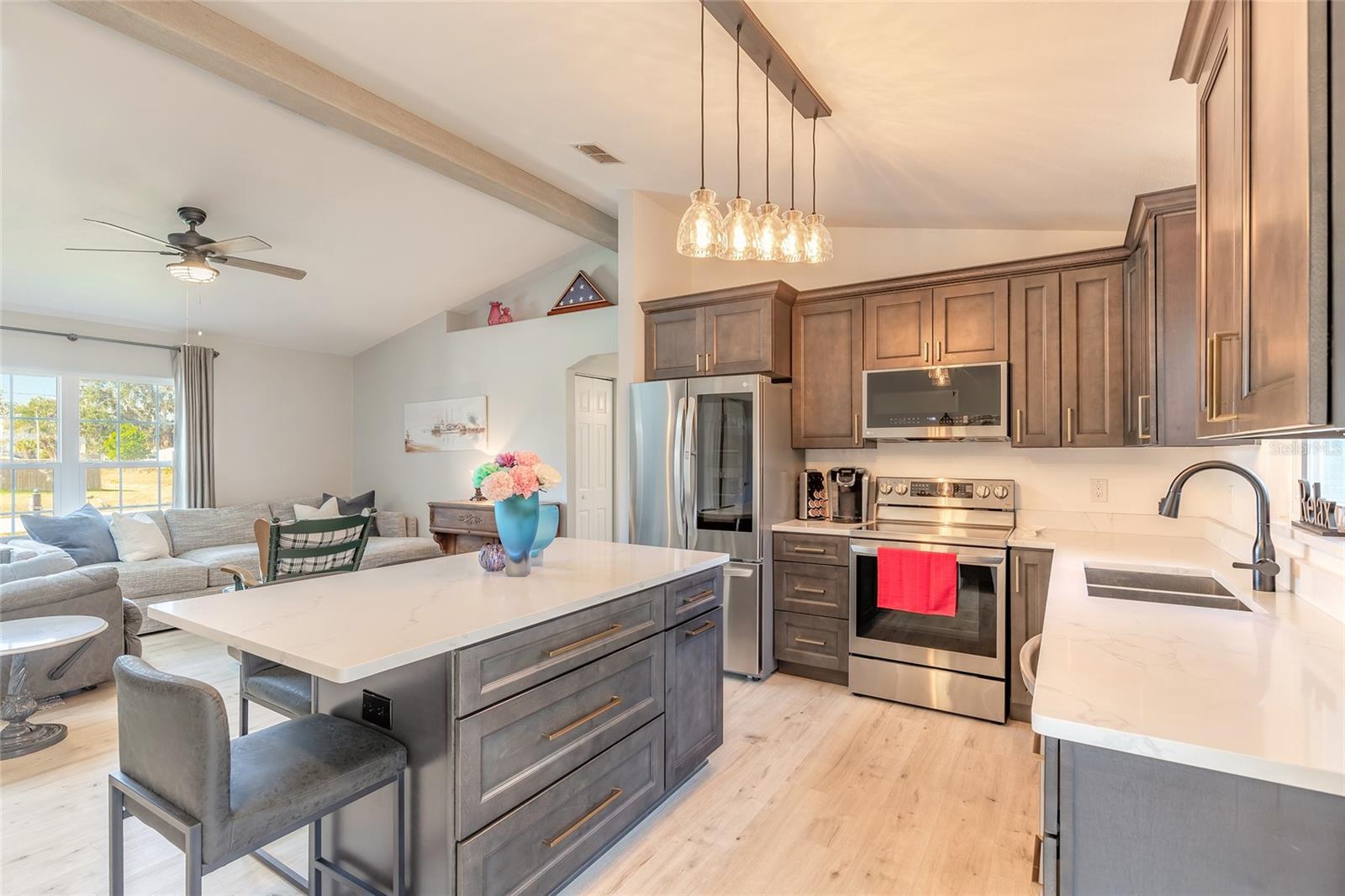 Image 4 of 33 For 2803 Kumquat Drive