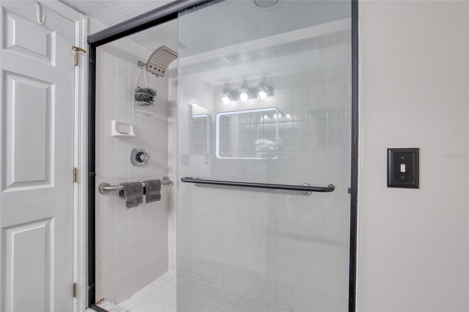 Image 39 of 92 For 1 John Anderson Drive 3010