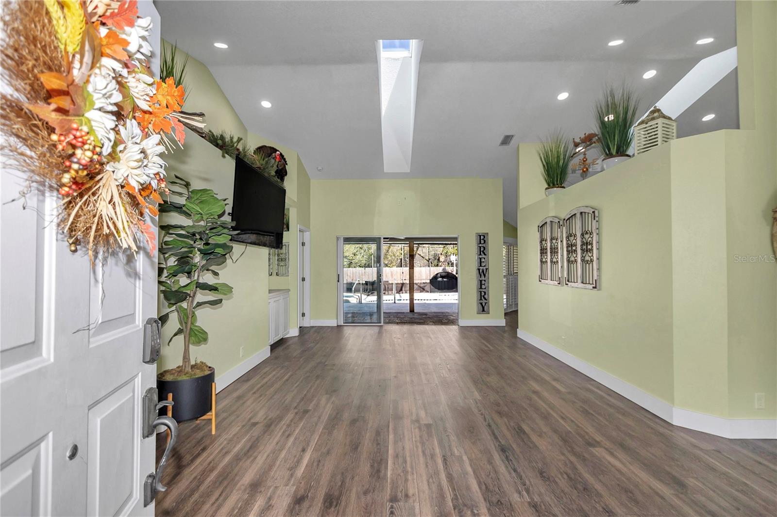 Image 7 of 45 For 2319 30th Place