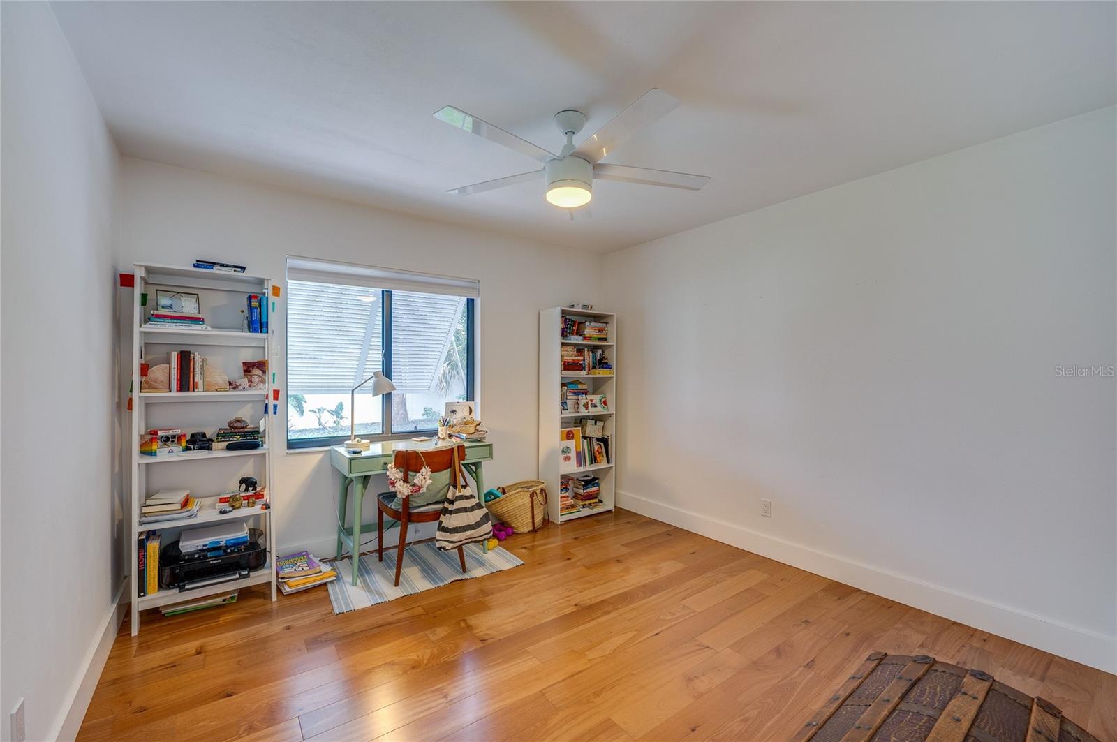 Image 11 of 33 For 4712 Dixie Drive