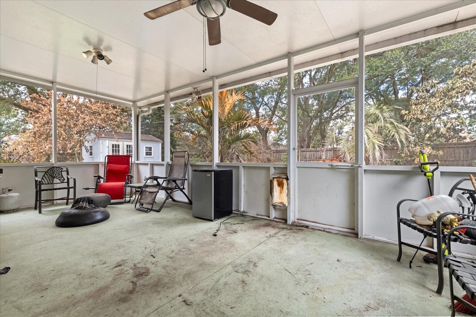 Image 26 of 38 For 16413 Arrowhead Trail