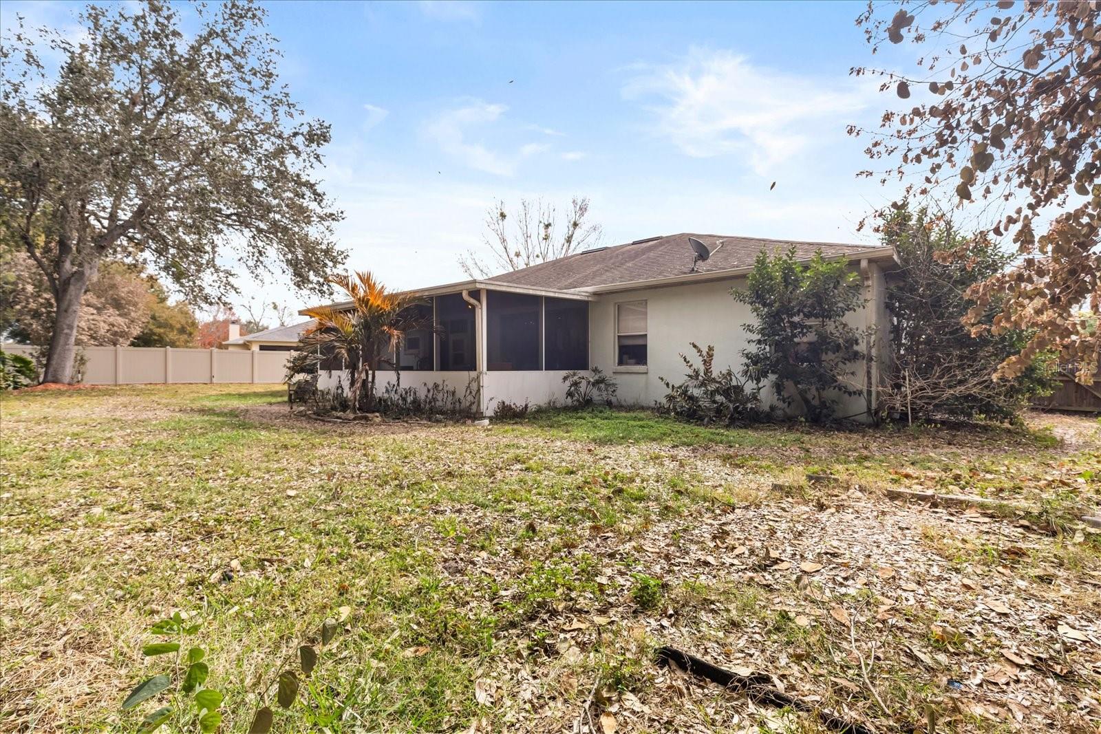 Image 29 of 38 For 16413 Arrowhead Trail