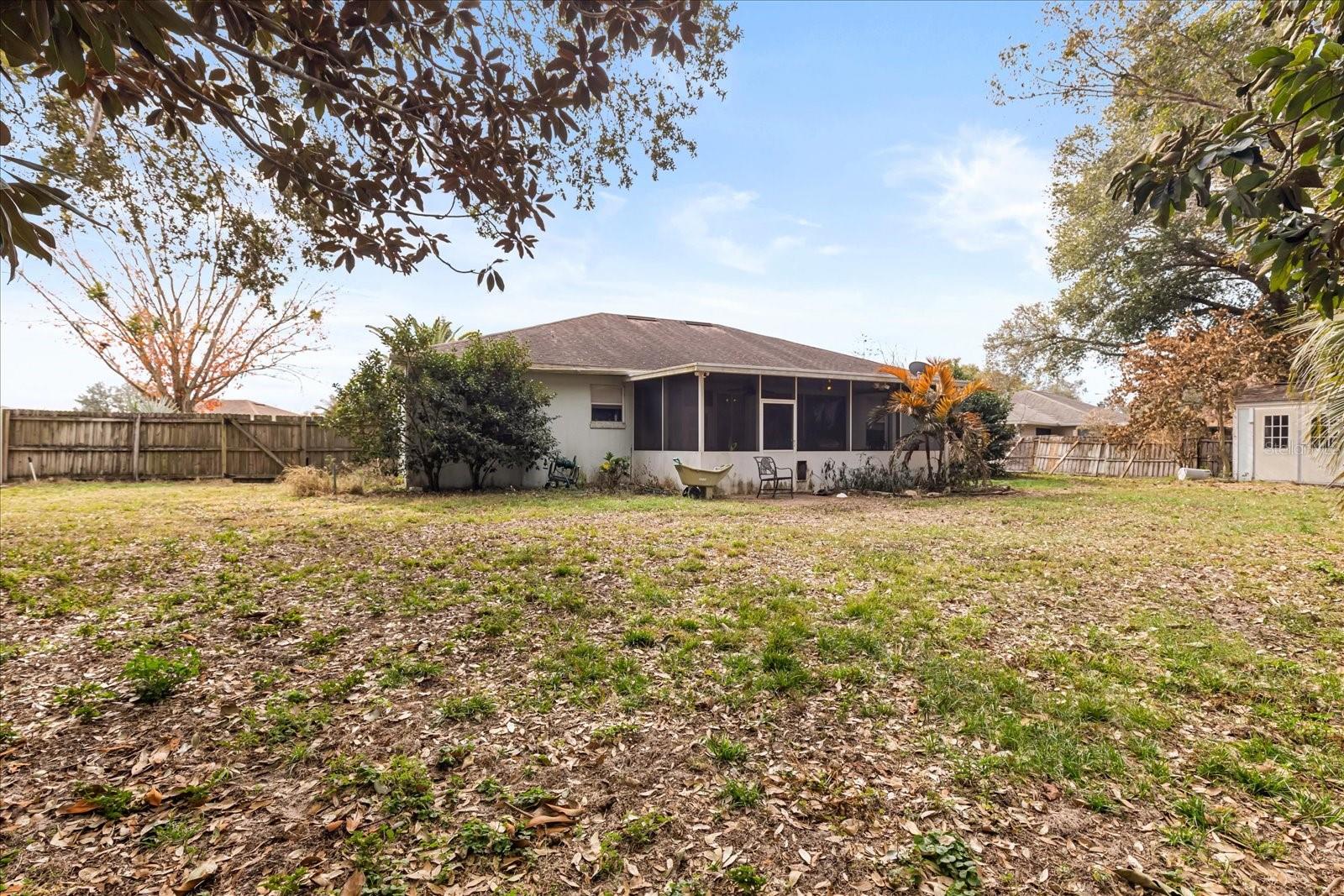 Image 32 of 38 For 16413 Arrowhead Trail