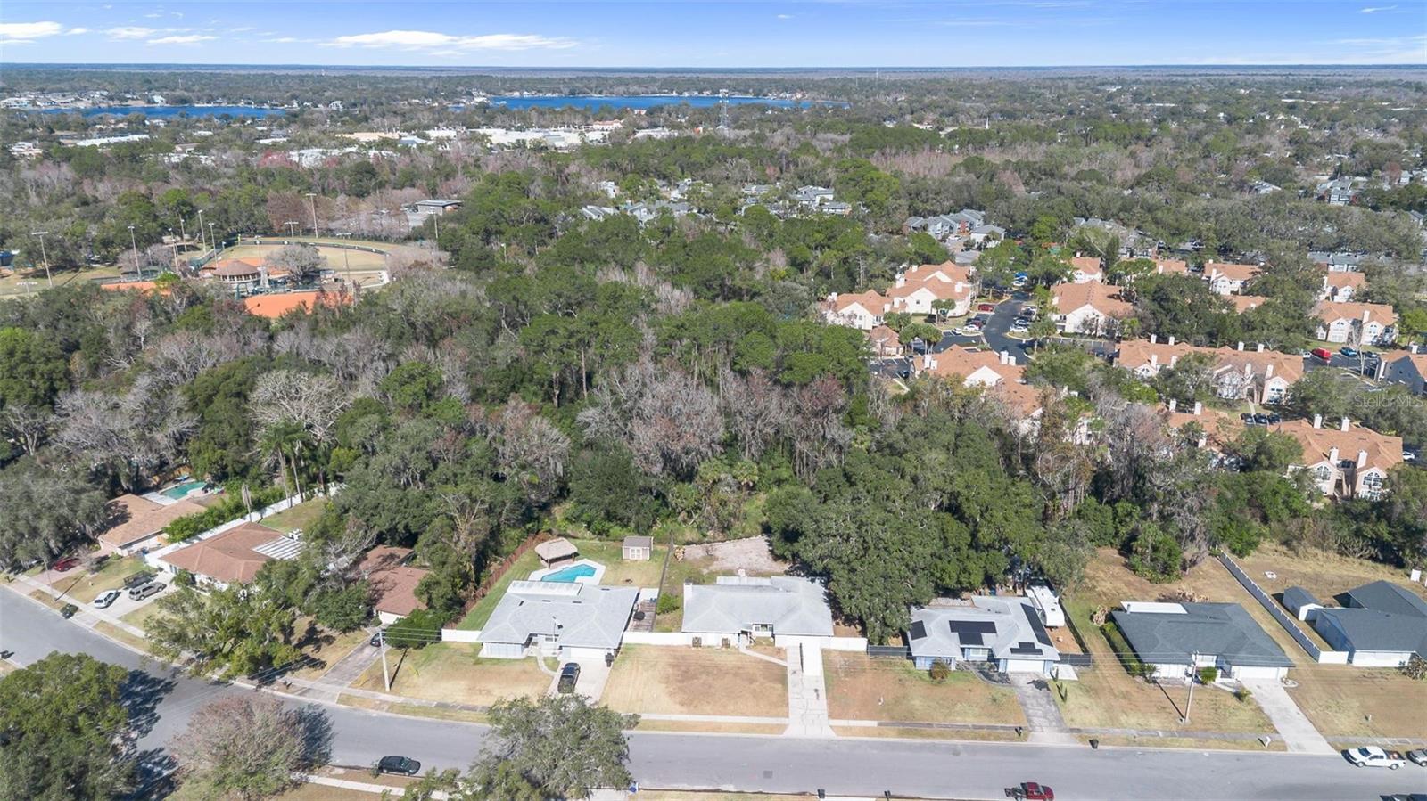 Image 3 of 47 For 611 Little Wekiva Road