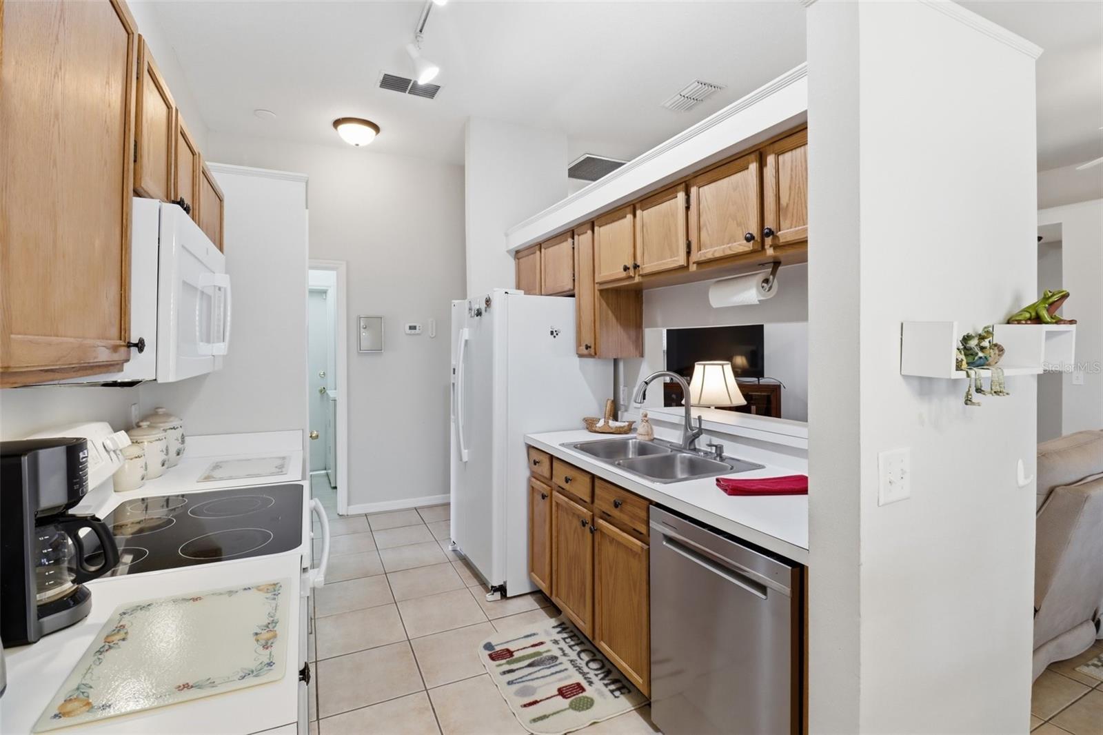 Image 10 of 34 For 1435 Hensley Drive