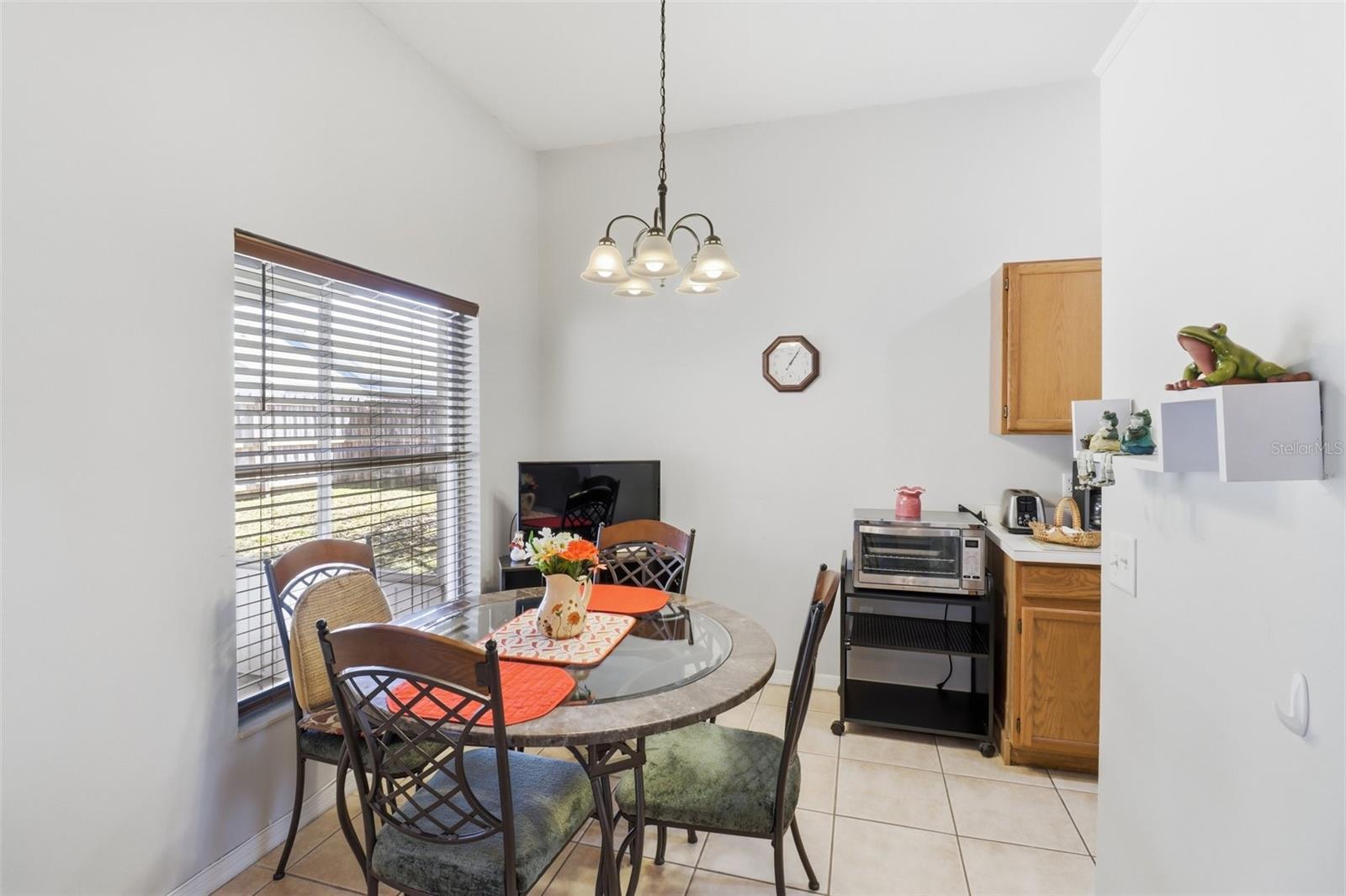 Image 12 of 34 For 1435 Hensley Drive