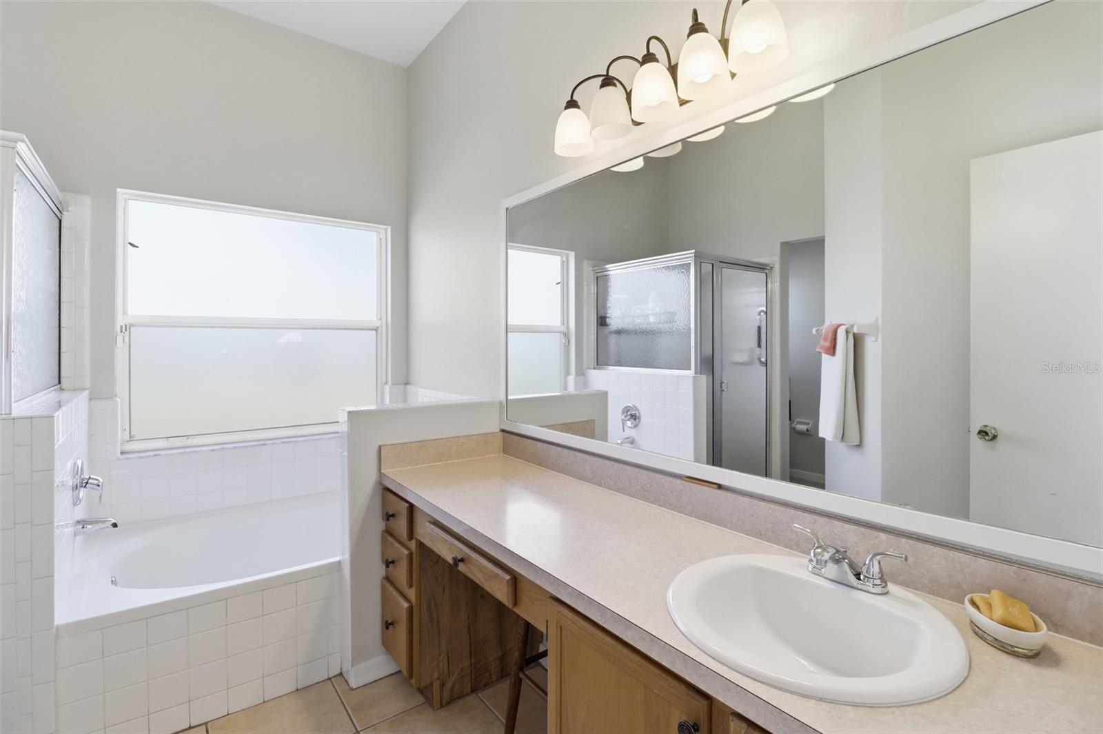 Image 17 of 34 For 1435 Hensley Drive