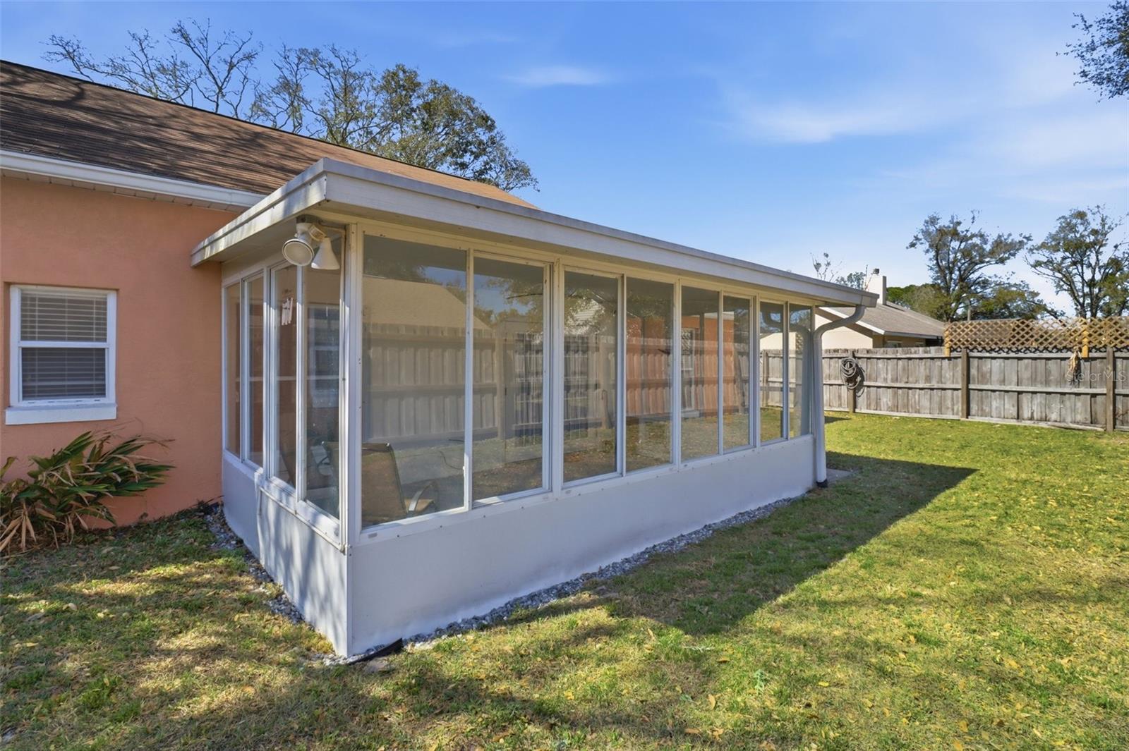 Image 29 of 34 For 1435 Hensley Drive