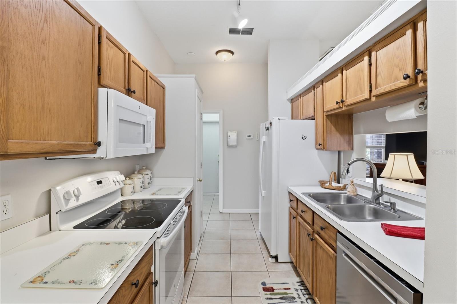 Image 8 of 34 For 1435 Hensley Drive