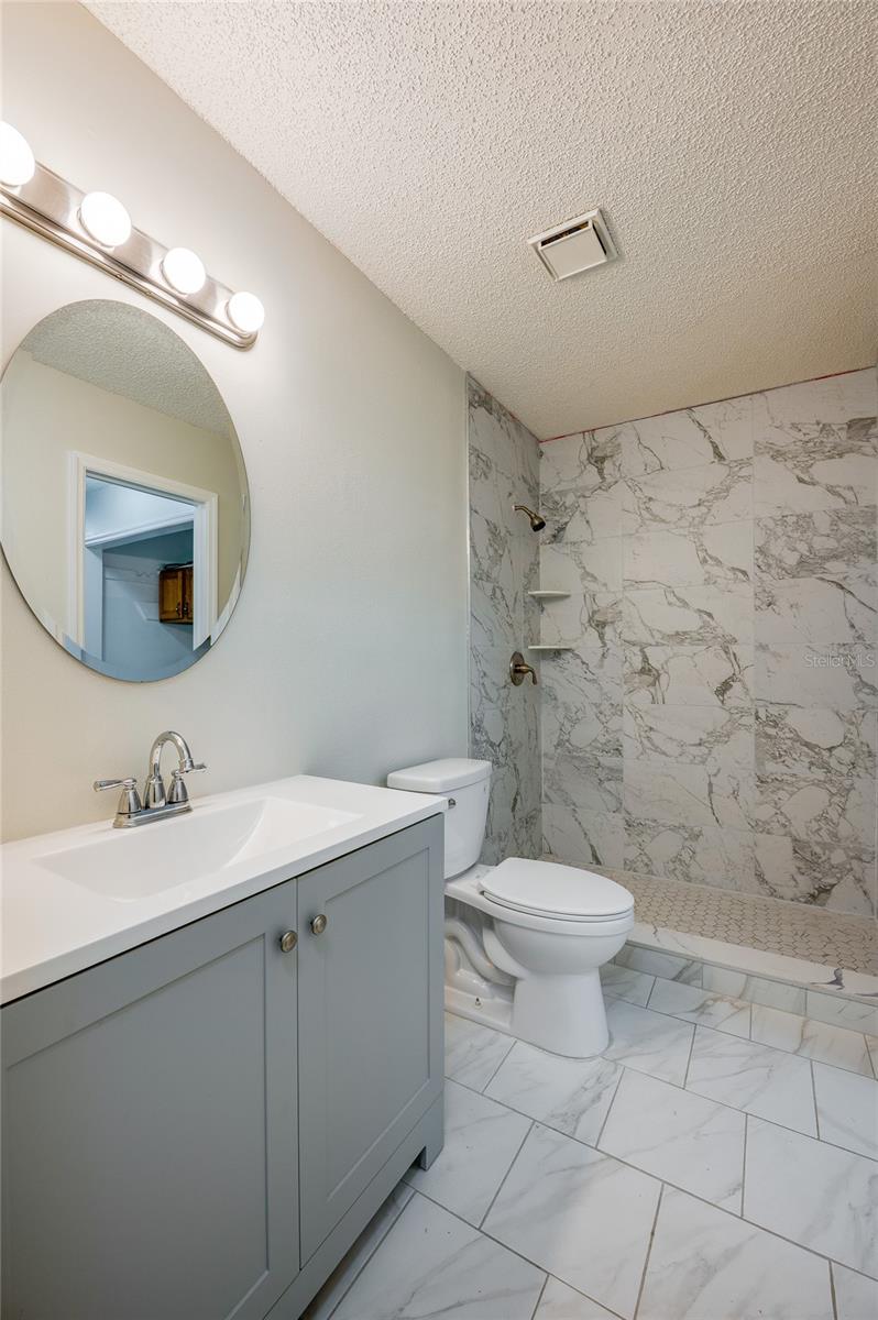 Image 23 of 25 For 1600 Big Tree Road H3