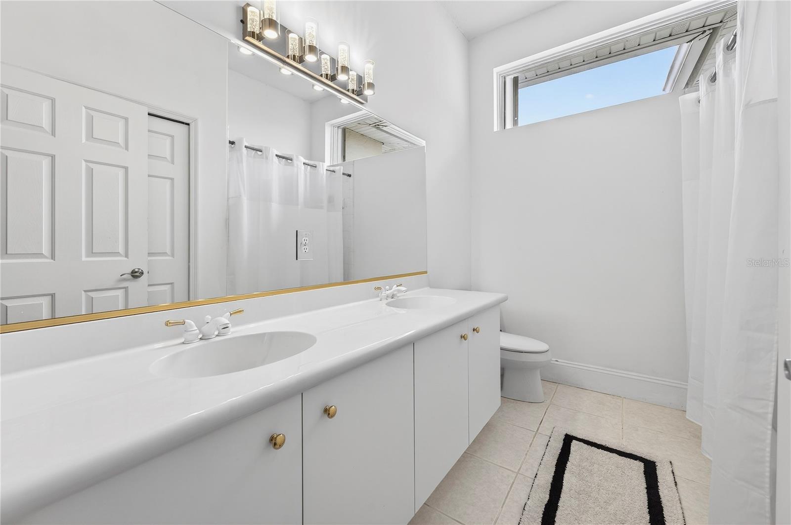 Image 44 of 51 For 6111 Oxbow Bend Lane