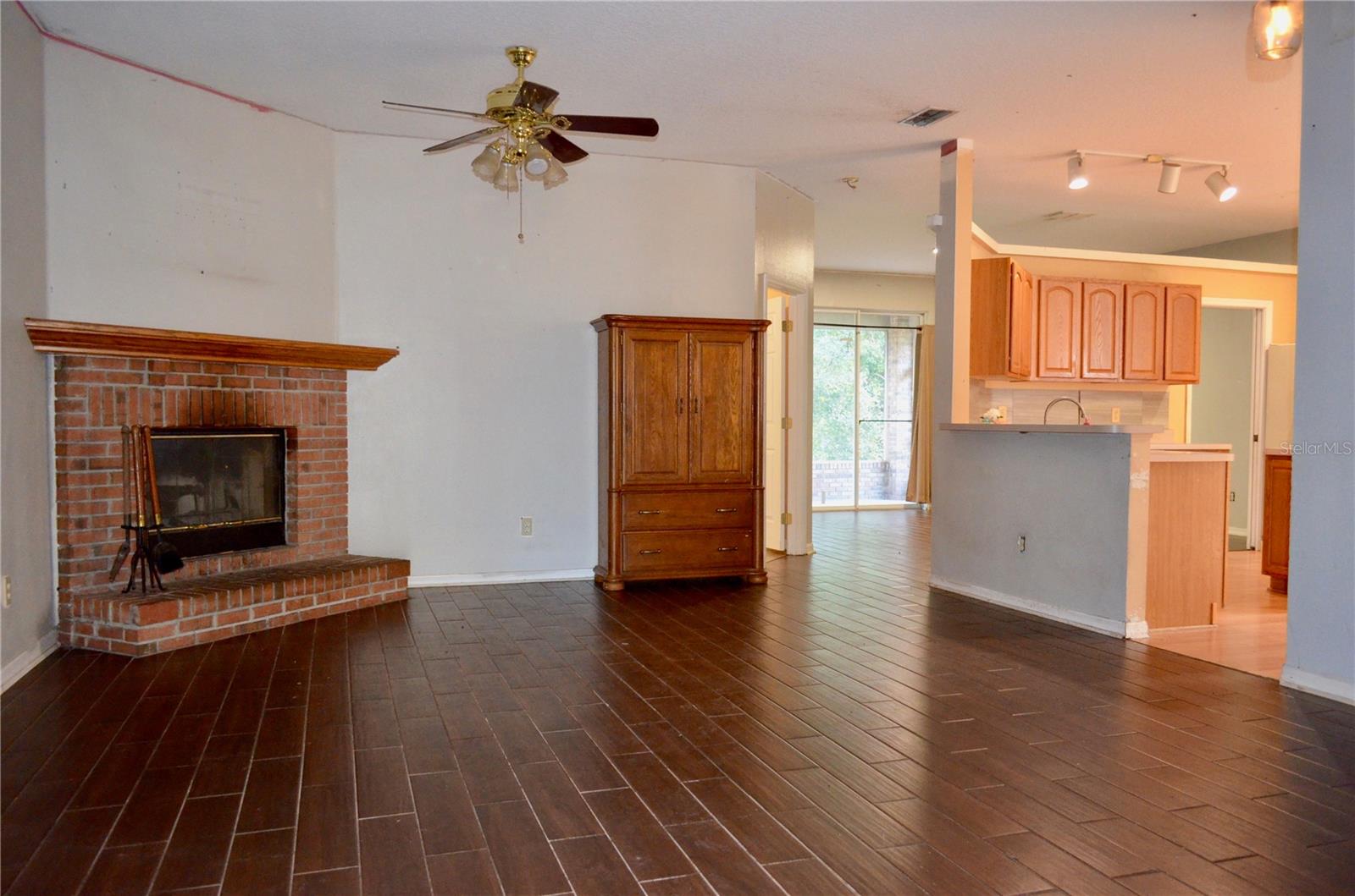 Image 5 of 20 For 1134 Dekleva Drive