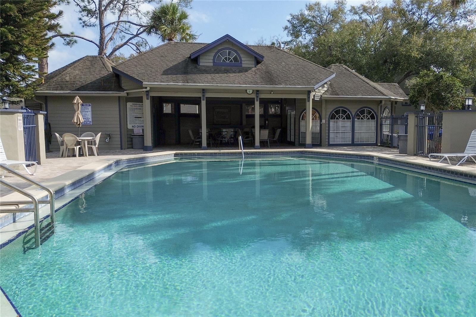 Image 26 of 33 For 949 Bird Bay Court 201