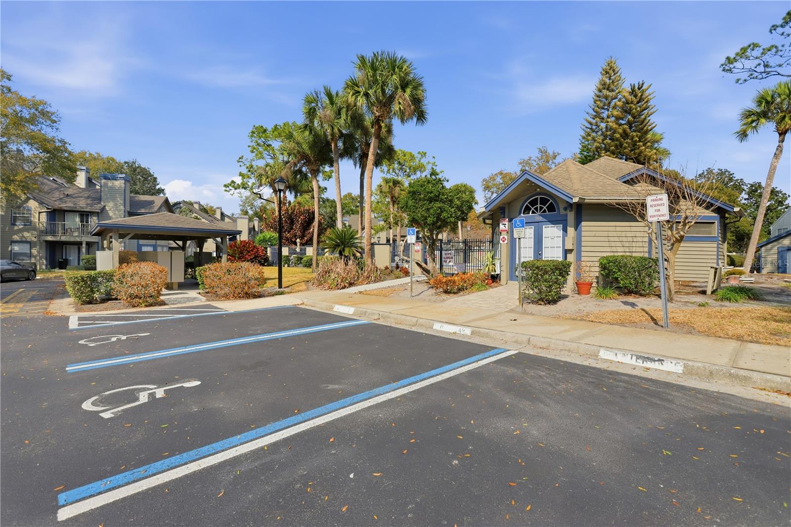 Image 32 of 33 For 949 Bird Bay Court 201