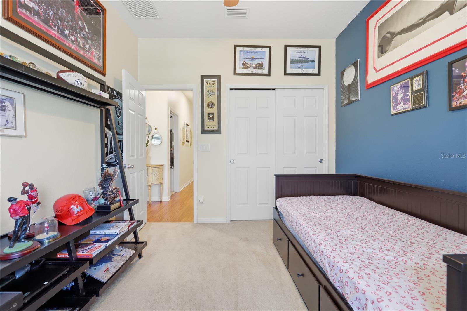 Image 19 of 38 For 129 Alexandria Circle