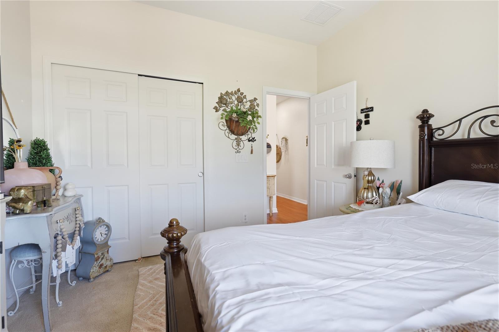 Image 23 of 38 For 129 Alexandria Circle