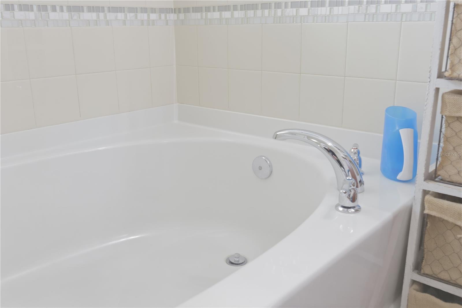 Image 30 of 38 For 129 Alexandria Circle