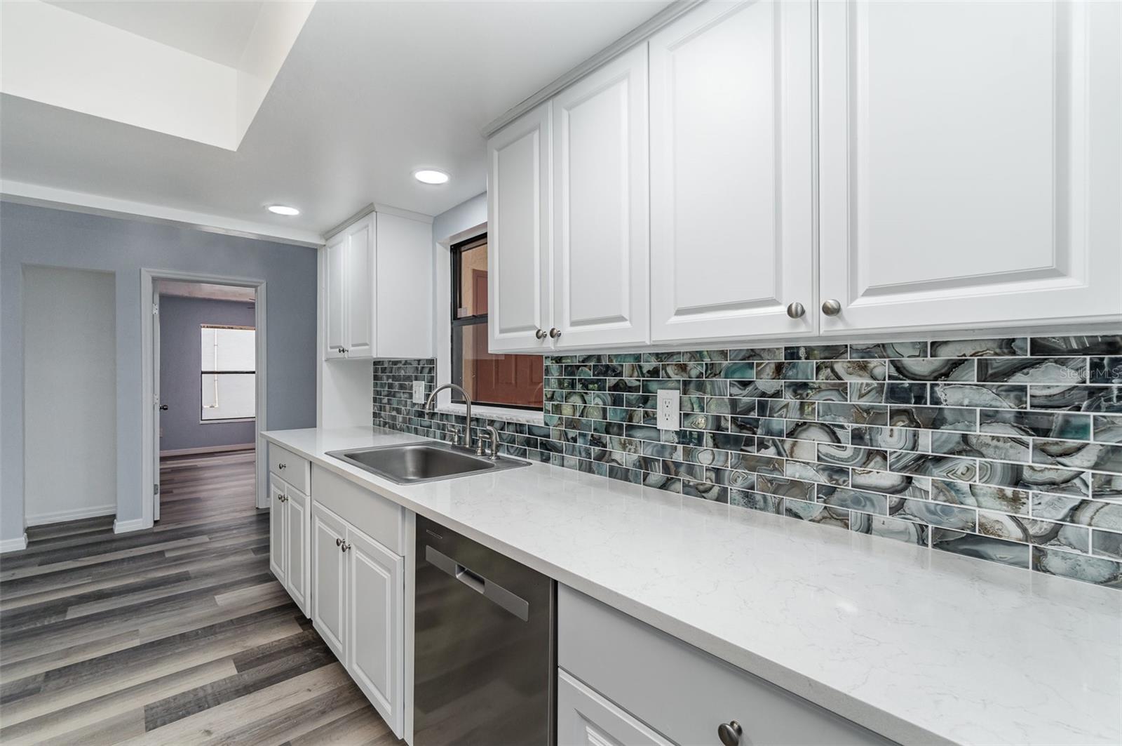 Image 13 of 54 For 12601 Kelly Palm Drive