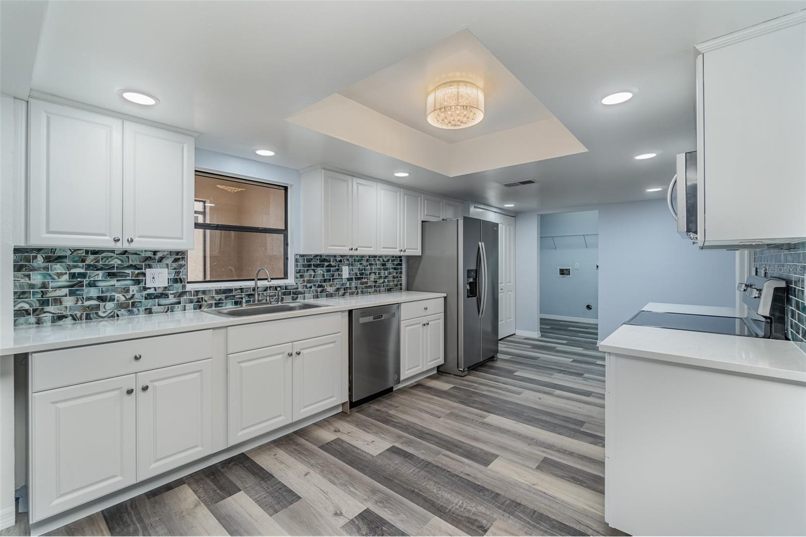 Image 16 of 54 For 12601 Kelly Palm Drive