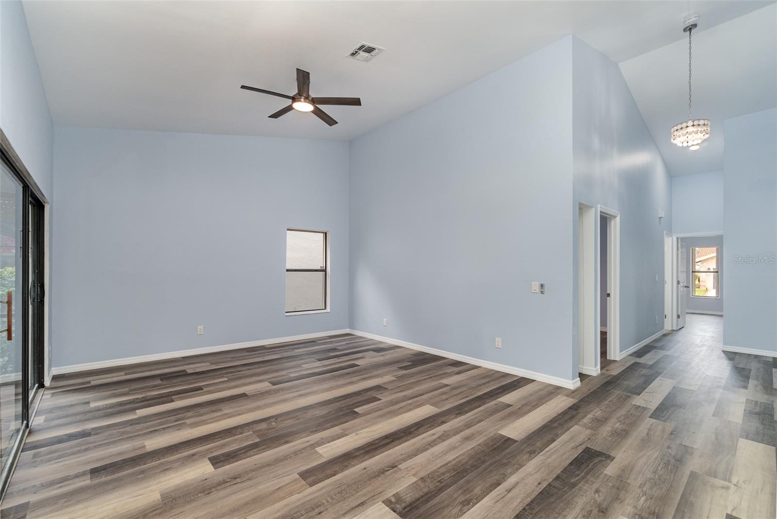 Image 6 of 54 For 12601 Kelly Palm Drive