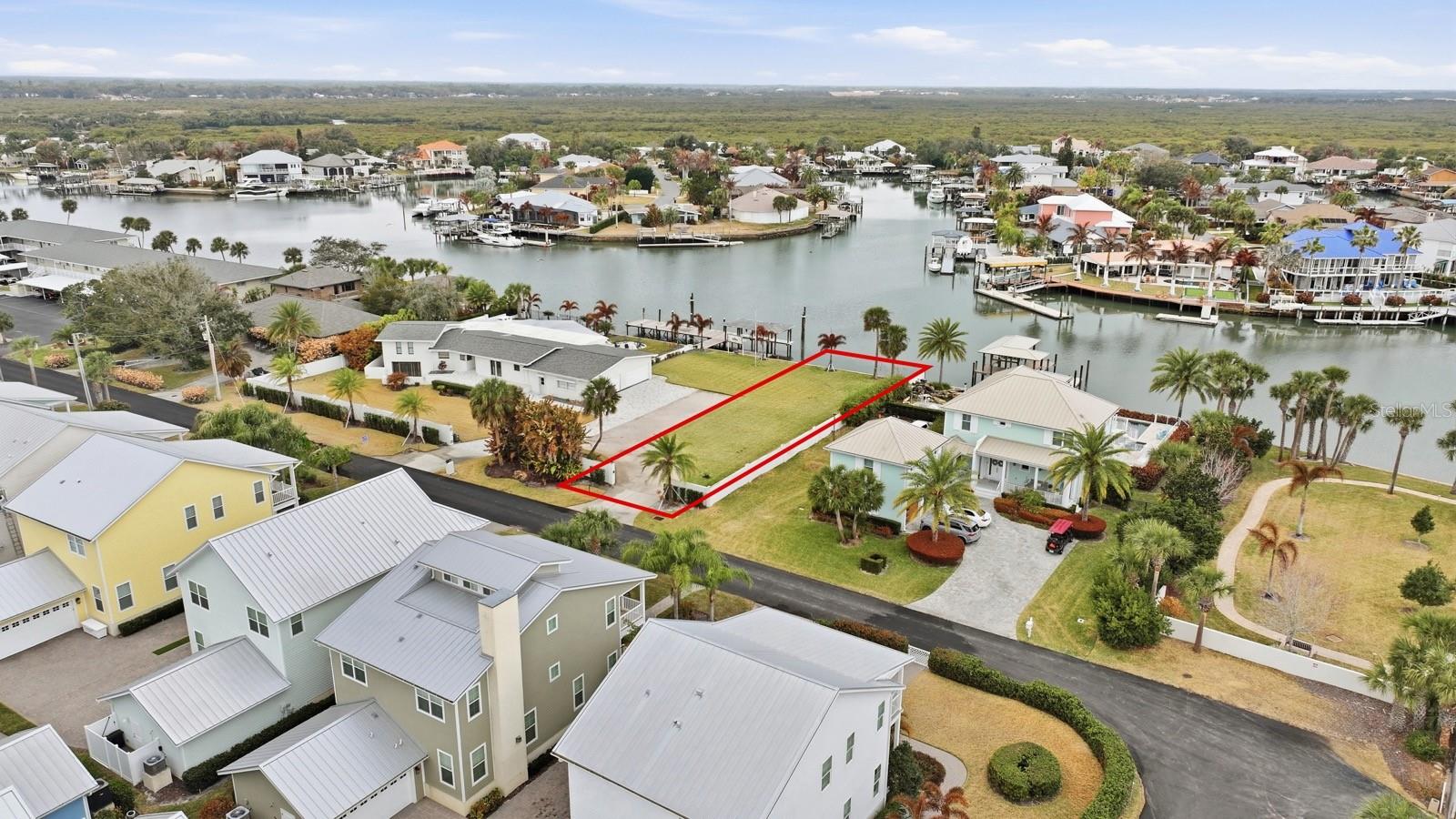 Image 9 of 11 For 104 East Circle Drive