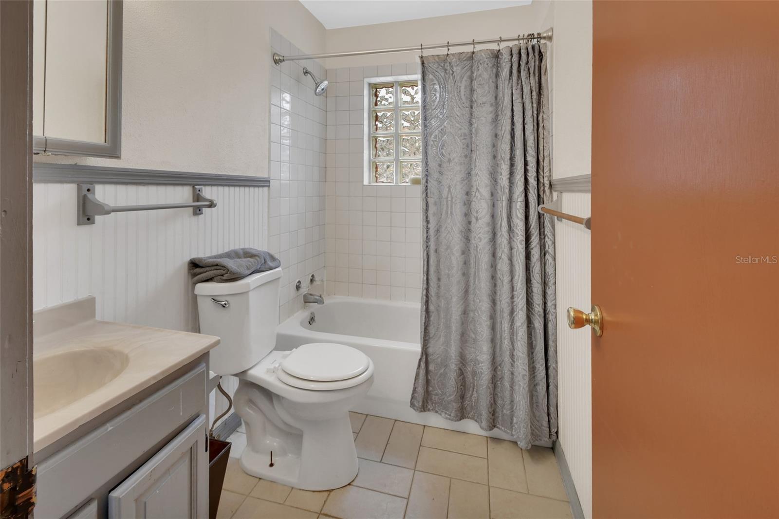 Listing photo id 15 for 1620 Ace Park Drive