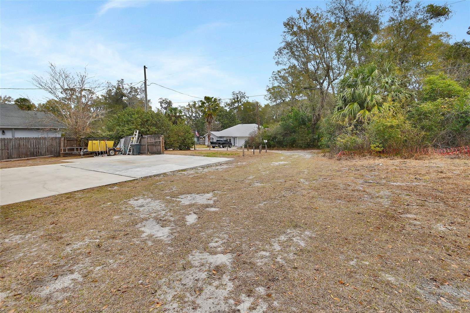 Listing photo id 18 for 1620 Ace Park Drive