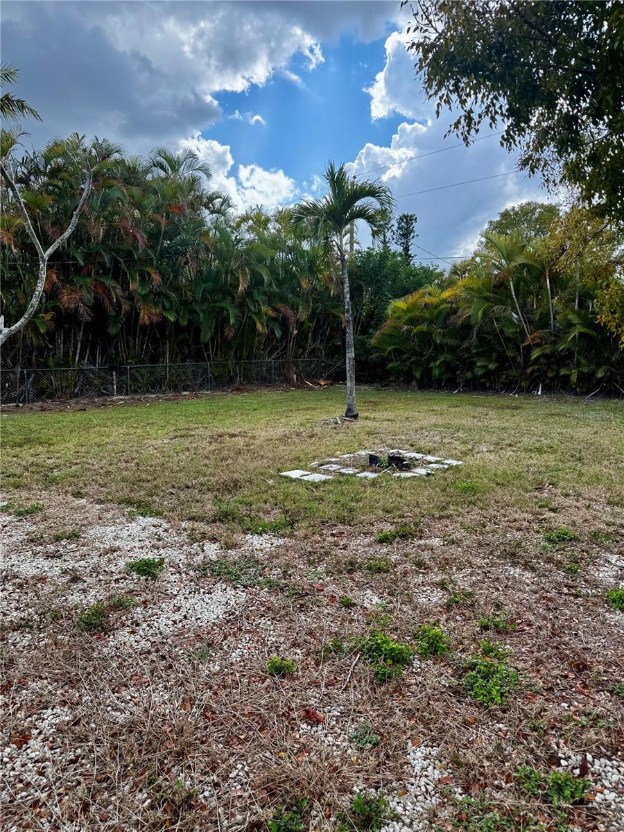 Image 21 of 22 For 6346 Saint Andrews Circle S