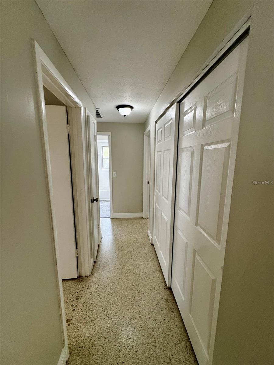 Image 8 of 22 For 6346 Saint Andrews Circle S