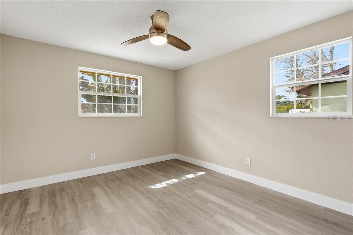 Image 21 of 40 For 1719 Western Road