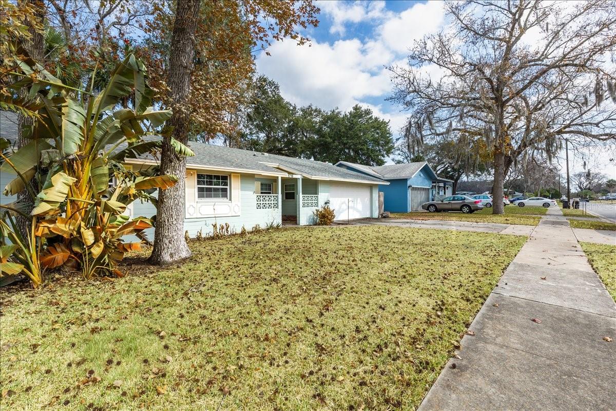 Image 40 of 40 For 1719 Western Road