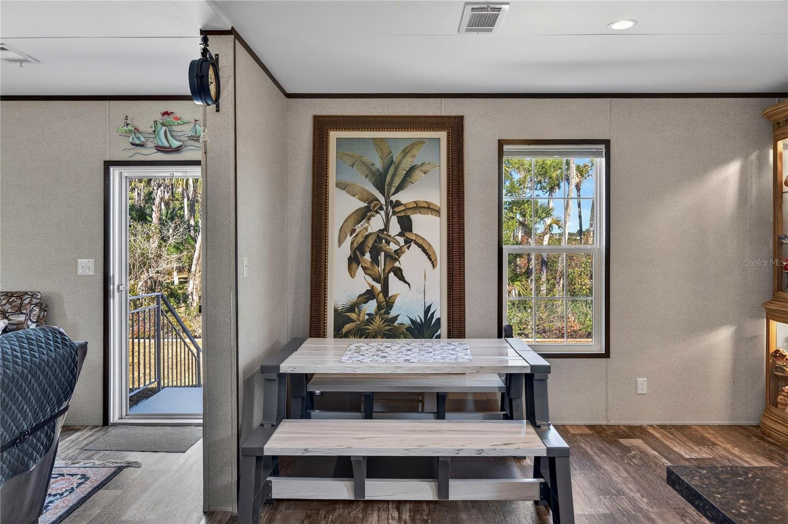 Image 19 of 48 For 185 Coleman Street