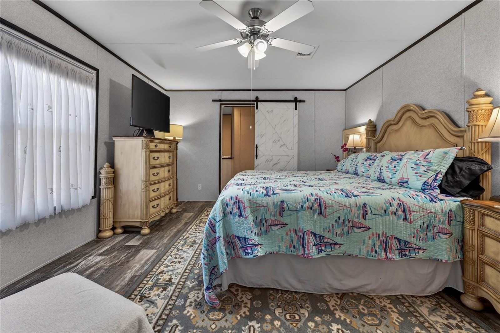 Image 21 of 48 For 185 Coleman Street