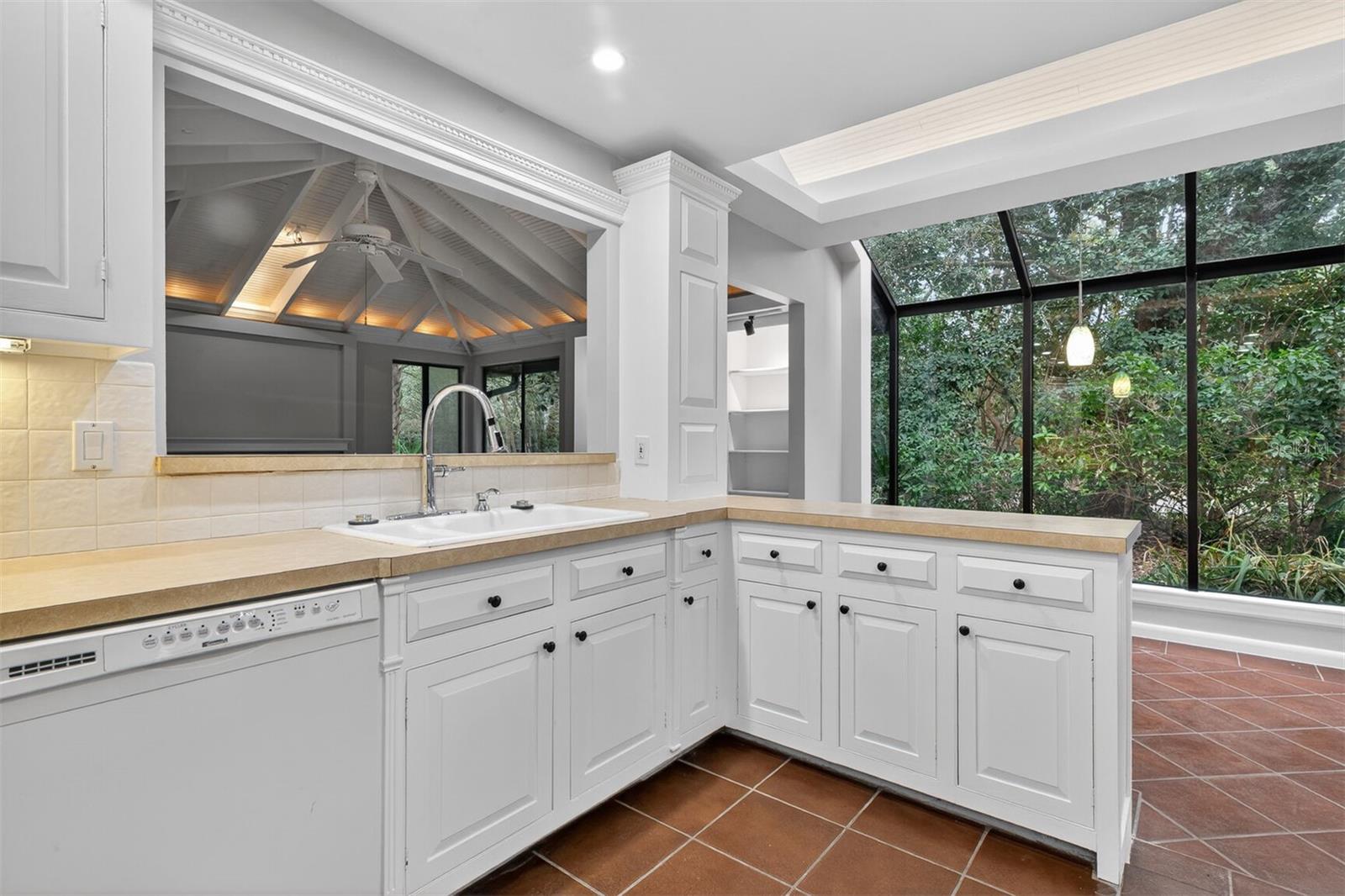 Image 12 of 35 For 2504 Birnam Woods Way