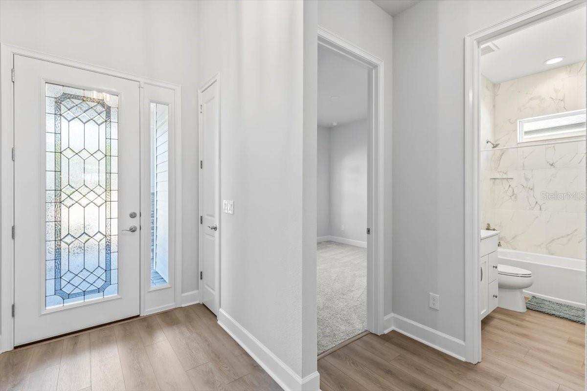 Image 18 of 62 For 6425 Saguaro Court