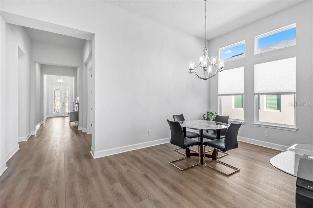 Image 25 of 62 For 6425 Saguaro Court