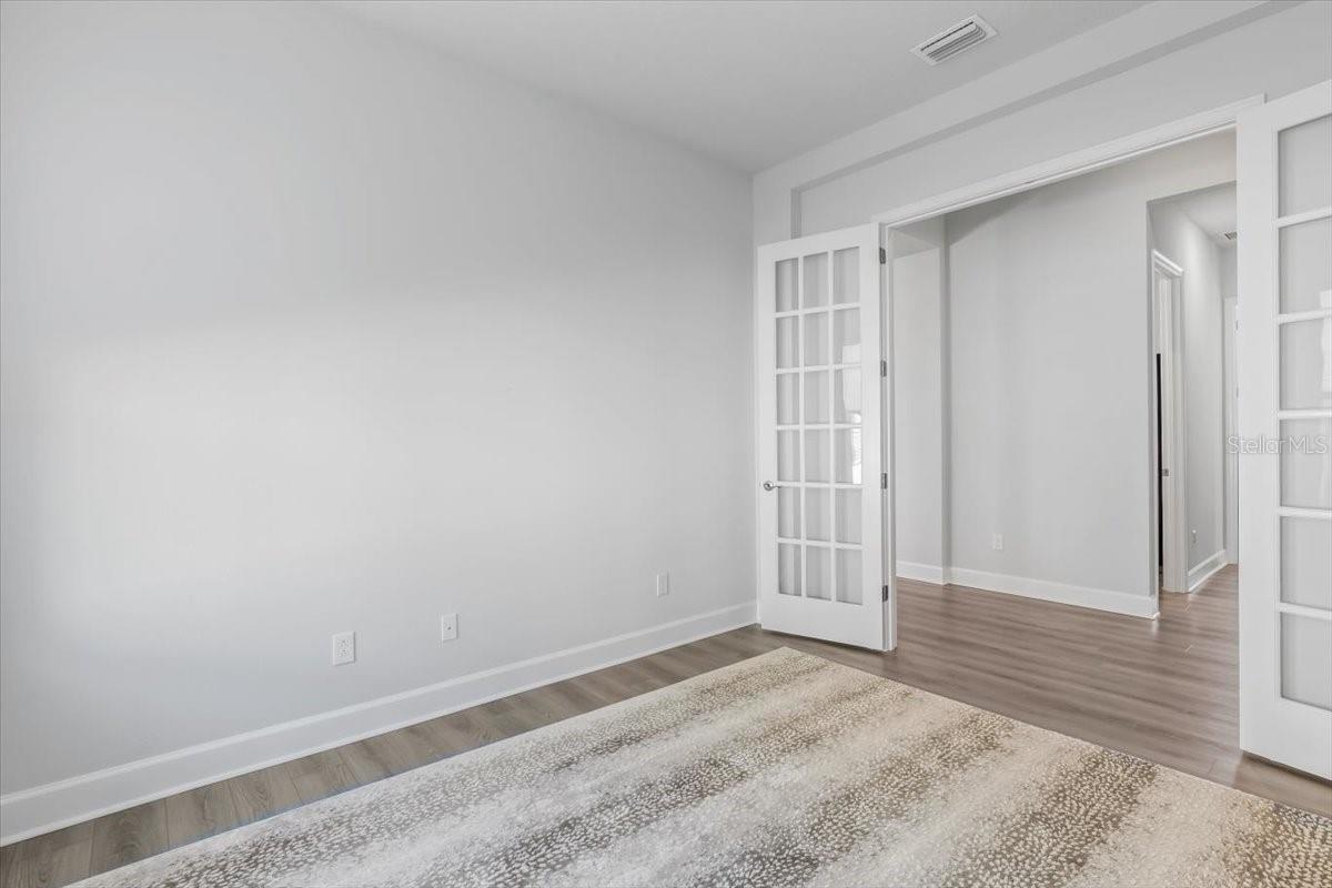 Image 9 of 62 For 6425 Saguaro Court